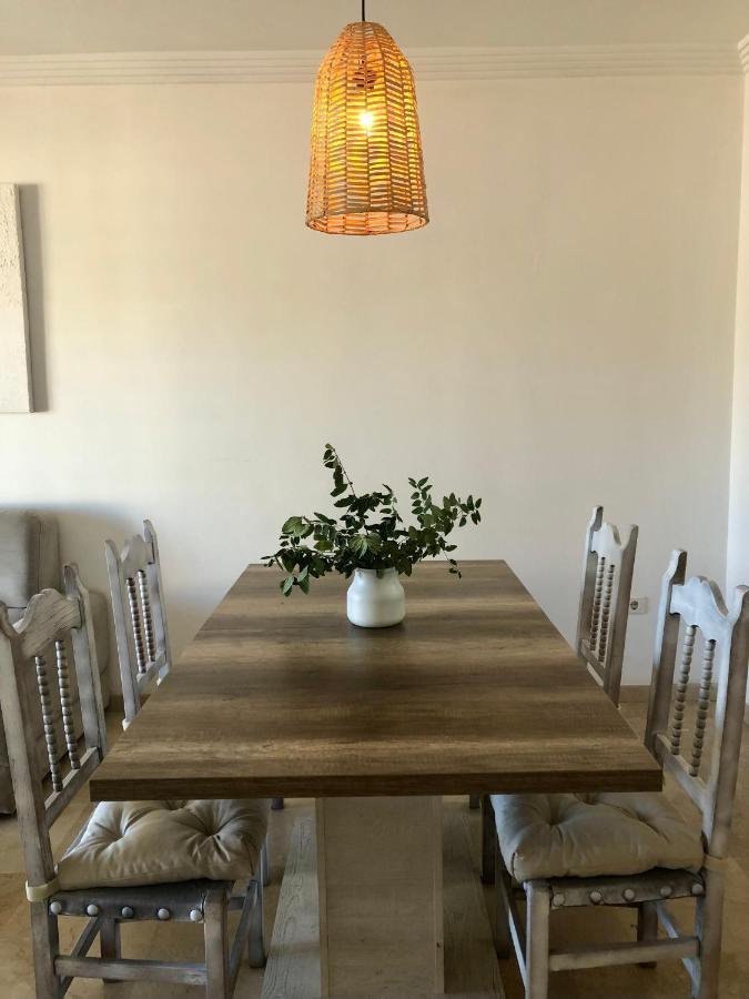 Ellie'S Hus 2 Apartment เบนัลมาเดนา ภายนอก รูปภาพ