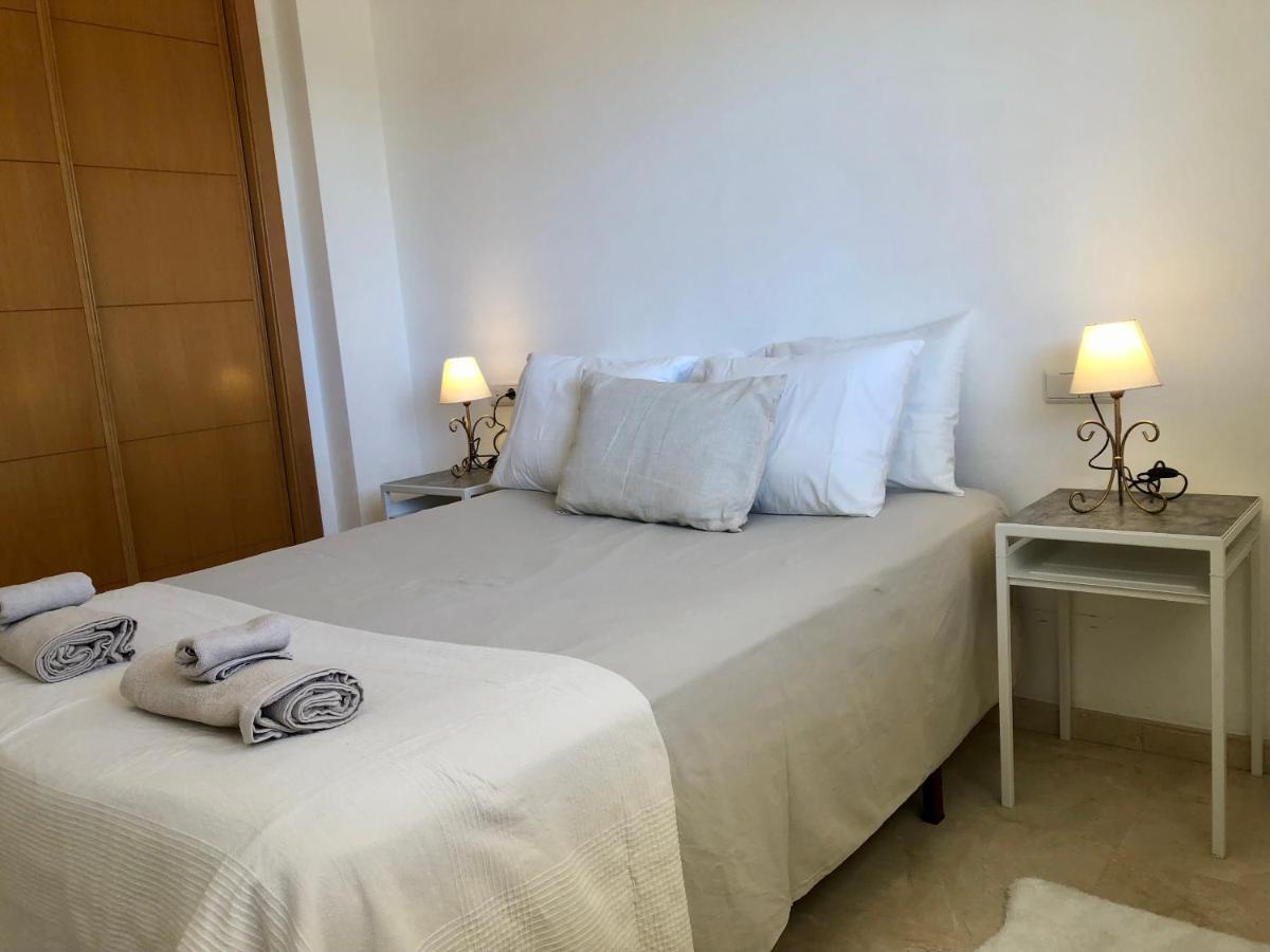 Ellie'S Hus 2 Apartment เบนัลมาเดนา ภายนอก รูปภาพ
