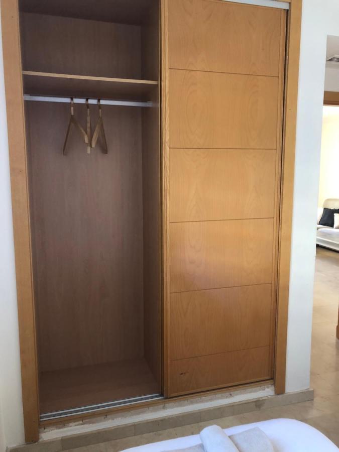 Ellie'S Hus 2 Apartment เบนัลมาเดนา ภายนอก รูปภาพ